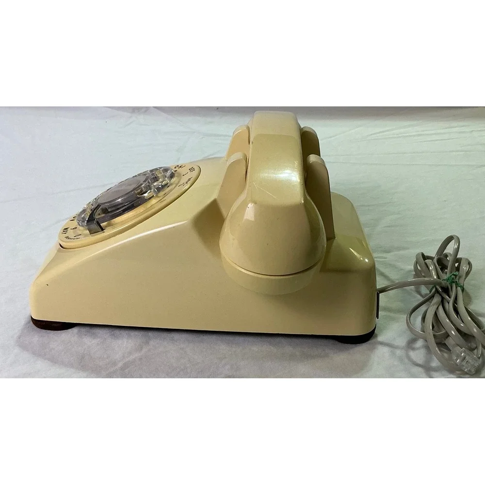 Vintage Bell System Western Electric Rotary Desk Telephone Beige Cream USA